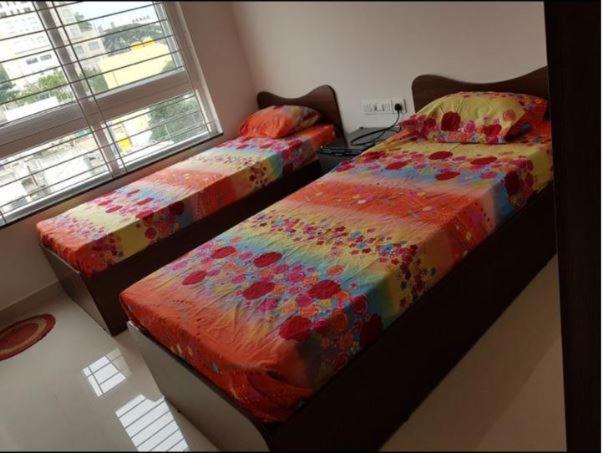 Suyash Pg - Melange Bed and Breakfast Bangalore Exteriör bild